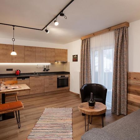 Appartamento Ella's Fusch an der Grossglocknerstrasse Esterno foto