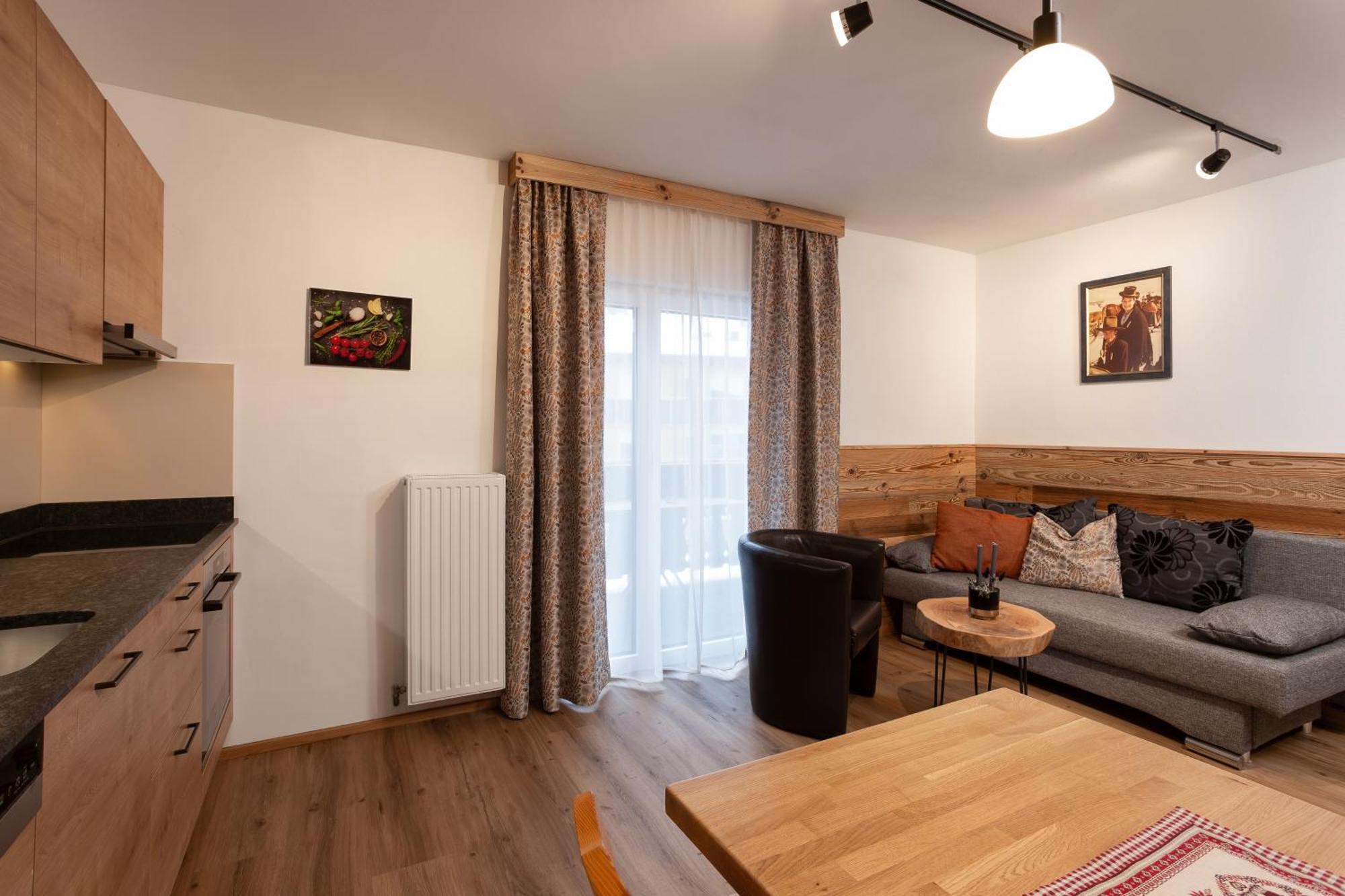 Appartamento Ella's Fusch an der Grossglocknerstrasse Esterno foto